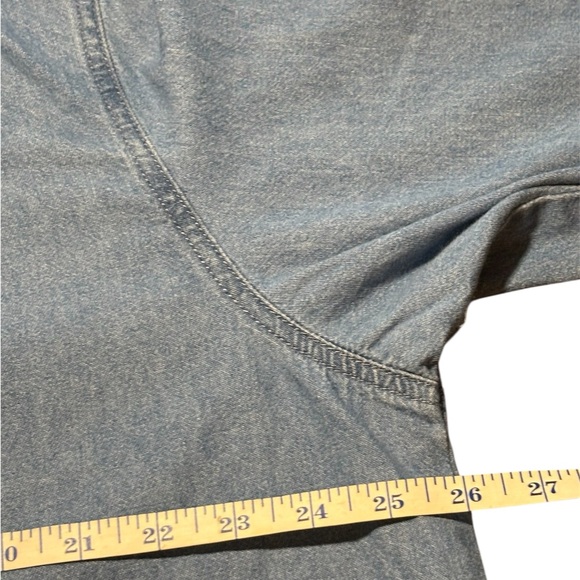 Women’s XXL Plus Size Denim Lighthouse Apparel embroidered floral shirt - Picture 5 of 6